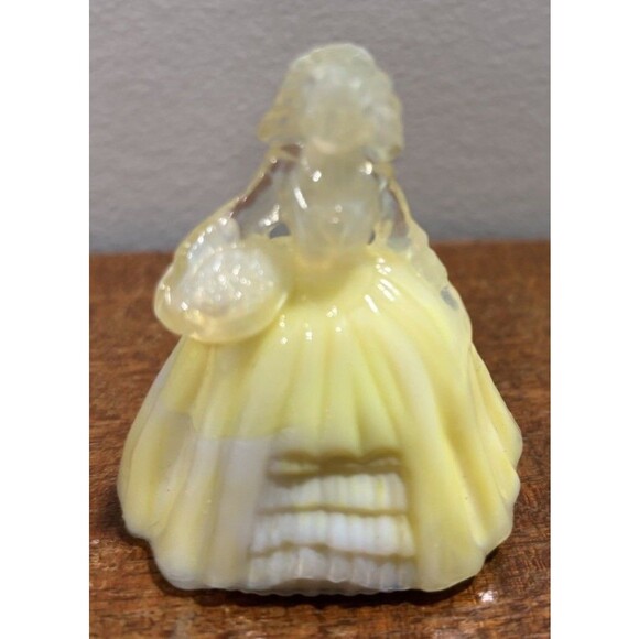 Three Vintage Boyd Art Glass Colonial Woman Doll LOT, Two Iridescents - Picture 7 of 14